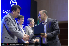آیین تقدیر از جهادگران نمونه دفتر مرکزی و حامیان واحدهای سازمانی جهاددانشگاهی