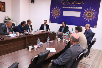 نشست کارگروه اجرایی جشنواره گیاهان دارویی و صنایع وابسته در خنداب برگزار شد