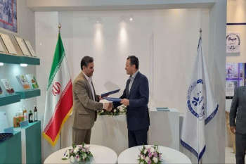 امضای بیش از ۱۰ تفاهم‌نامه همکاری در غرفه جهاددانشگاهی خراسان‌ جنوبی